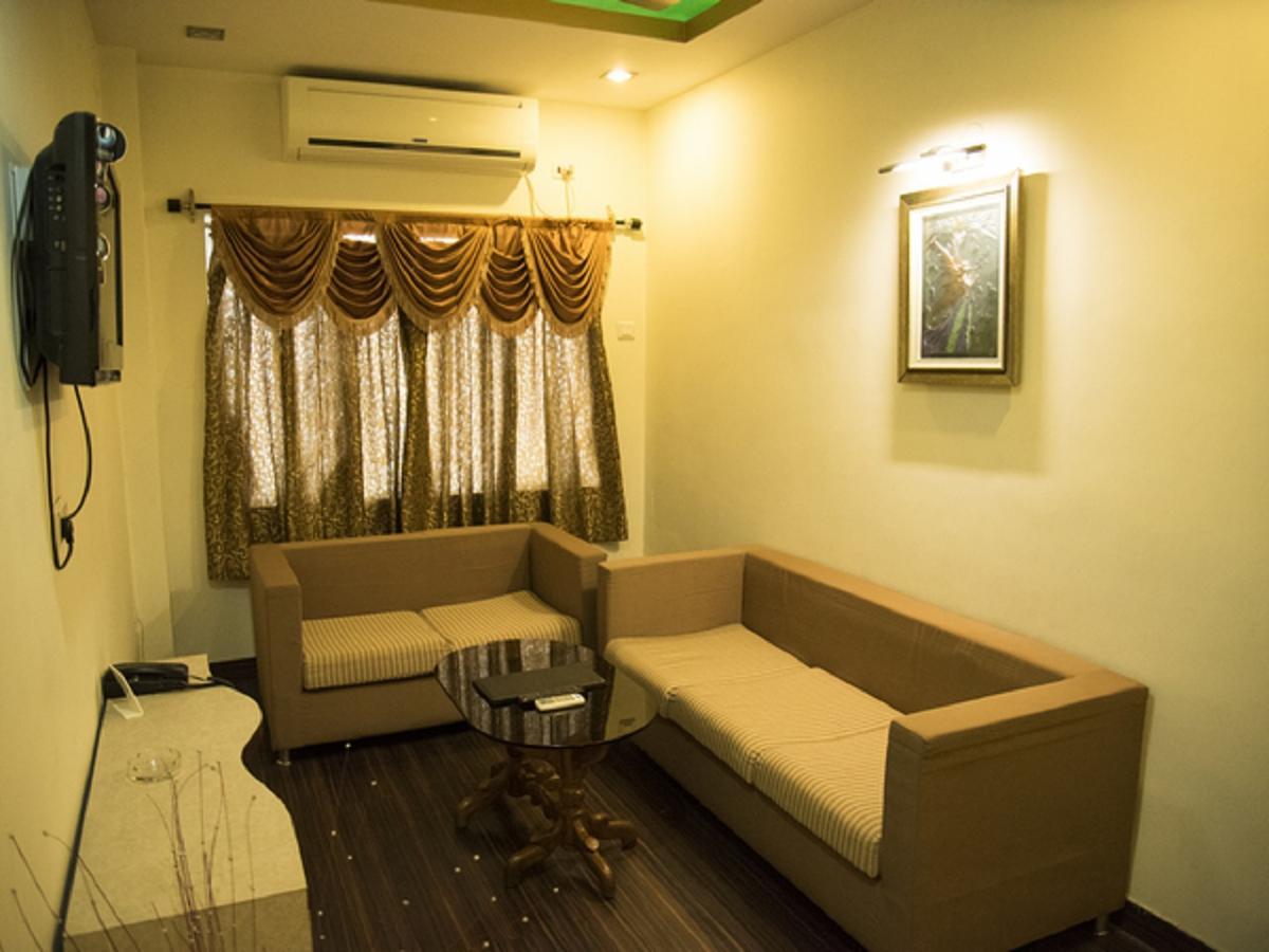 Hotel Sunshine Baharampur 외부 사진